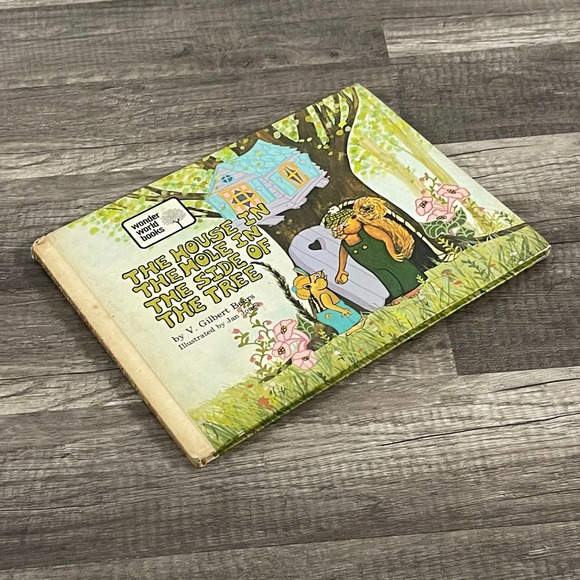 THE HOUSE IN THE HOLE IN THE SIDE OF THE TREE by V. GILBERT BEERS - VINTAGE 1973 - Picture 3 of 11